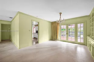 600 Petunia Dr, Plantation, FL 33317 - Photo 9