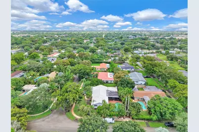 600 Petunia Dr, Plantation, FL 33317 - Photo 55