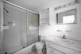 600 Petunia Dr, Plantation, FL 33317 - Photo 29