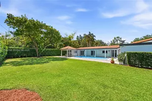 8240 SW 150th Dr, Palmetto Bay, FL 33158 - Photo 13