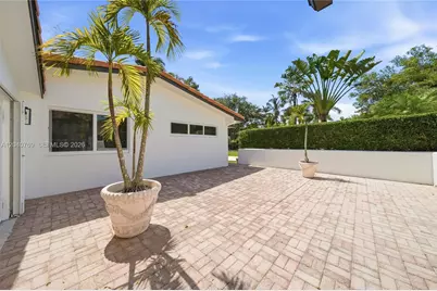 8240 SW 150 Dr, Palmetto Bay, FL 33158 - Photo 41