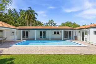 8240 SW 150th Dr, Palmetto Bay, FL 33158 - Photo 7