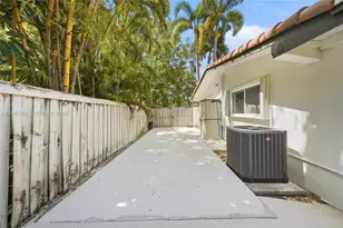 8240 SW 150th Dr, Palmetto Bay, FL 33158 - Photo 57
