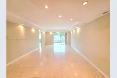 1400 NE 57th Ct #202, Fort Lauderdale, FL 33334 - Photo 3