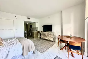 1300 Brickell Bay Dr, Miami, FL 33131 - Photo 3