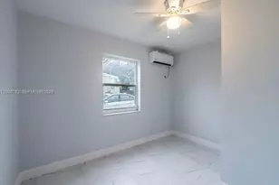 425 NW 14th Way, Fort Lauderdale, FL 33311 - Photo 11