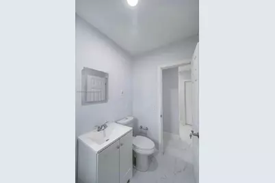 425 NW 14th Way, Fort Lauderdale, FL 33311 - Photo 7