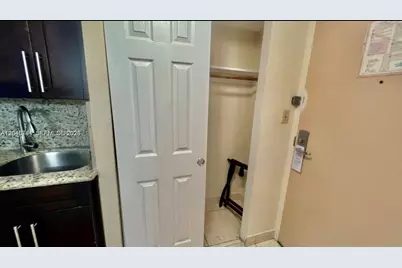 19201 Collins Ave #942, Sunny Isles Beach, FL 33160 - Photo 13