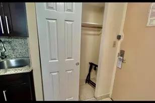 19201 Collins Ave, Sunny Isles Beach, FL 33160 - Photo 13