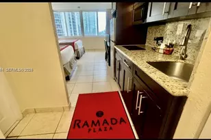 19201 Collins Ave, Sunny Isles Beach, FL 33160 - Photo 11