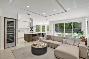 10762 NW 71st St, Doral, FL 33178 - Photo 25