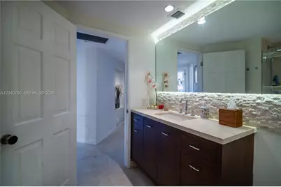 1581 Brickell Ave #PH104, Miami, FL 33129 - Photo 61