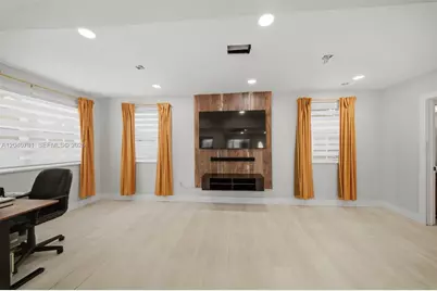 4481 NW 176th Ter, Miami Gardens, FL 33055 - Photo 27