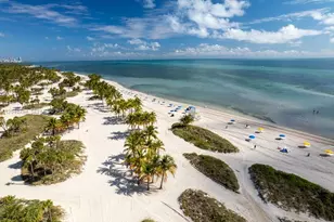 77 Crandon Blvd, Key Biscayne, FL 33149 - Photo 47