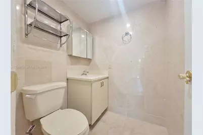 77 Crandon Blvd #2B, Key Biscayne, FL 33149 - Photo 11