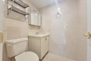 77 Crandon Blvd, Key Biscayne, FL 33149 - Photo 11