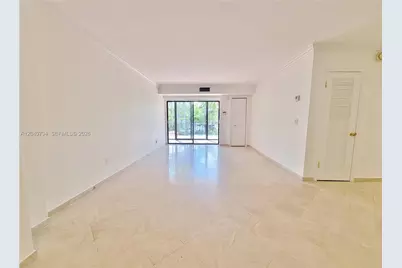 77 Crandon Blvd #2B, Key Biscayne, FL 33149 - Photo 3