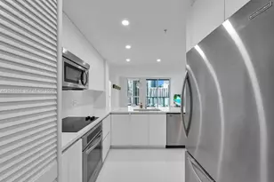 244 Biscayne Blvd, Miami, FL 33132 - Photo 9