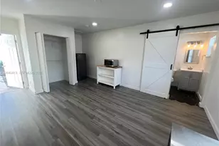 1015 SW 4th Ave, Fort Lauderdale, FL 33315 - Photo 5