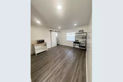 1015 SW 4th Ave #B, Fort Lauderdale, FL 33315 - Photo 7