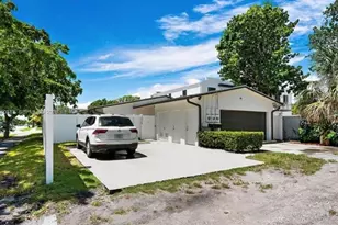 1015 SW 4th Ave, Fort Lauderdale, FL 33315 - Photo 11
