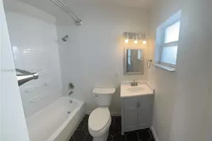 1015 SW 4th Ave, Fort Lauderdale, FL 33315 - Photo 3