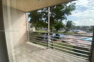 1810 SW 81st Ave, North Lauderdale, FL 33068 - Photo 9