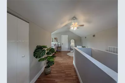 1813 SW 10th St, Fort Lauderdale, FL 33312 - Photo 21