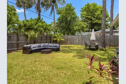 1813 SW 10th St, Fort Lauderdale, FL 33312 - Photo 35