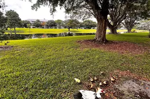 9235 Lagoon Pl, Davie, FL 33324 - Photo 23