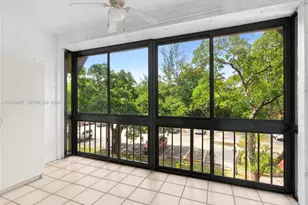 3740 Inverrary Dr, Lauderhill, FL 33319 - Photo 9