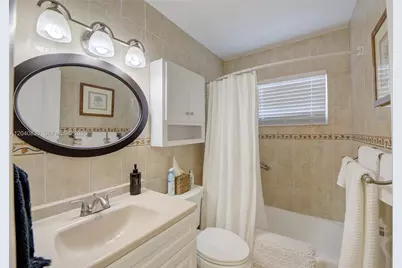 920 SW 10th Ter #12R, Hallandale Beach, FL 33009 - Photo 13