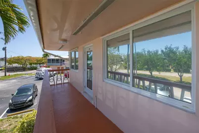 920 SW 10th Ter #12R, Hallandale Beach, FL 33009 - Photo 27