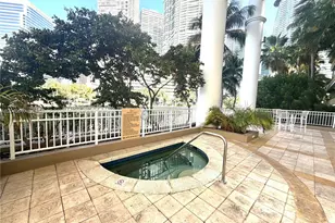 801 Brickell Key Blvd, Miami, FL 33131 - Photo 15