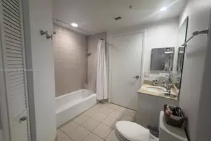 801 Brickell Key Blvd, Miami, FL 33131 - Photo 7