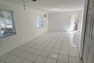 960 Biarritz Dr, Miami Beach, FL 33141 - Photo 7