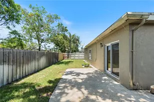 5160 SW 8th St, Margate, FL 33068 - Photo 3
