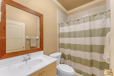 22548 SW 102nd Path, Cutler Bay, FL 33190 - Photo 17