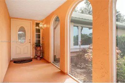 4559 Springview Cir, Labelle, FL 33935 - Photo 5