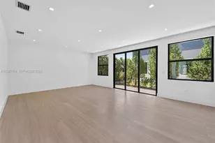 2240 SW 13th St, Miami, FL 33145 - Photo 13
