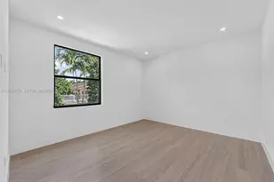 2240 SW 13th St, Miami, FL 33145 - Photo 13
