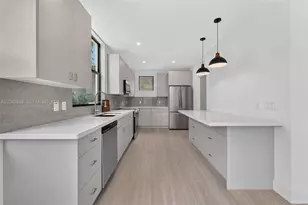 2240 SW 13th St, Miami, FL 33145 - Photo 9