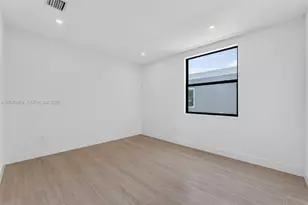 2240 SW 13th St, Miami, FL 33145 - Photo 23