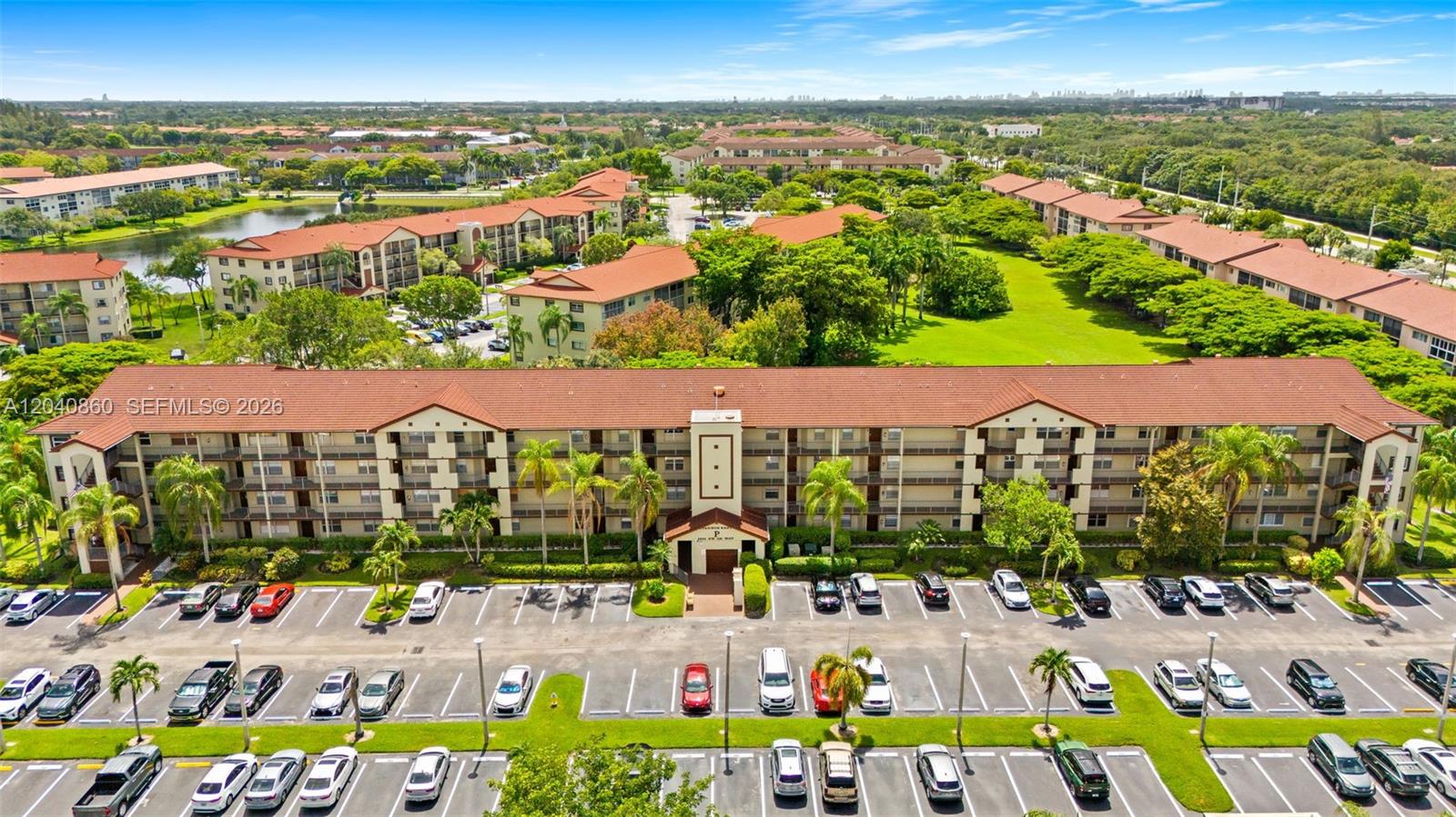 1501 SW 131st Way #405P main architectural view