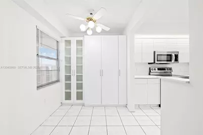 1501 SW 131st Way #405P, Pembroke Pines, FL 33027 - Photo 7