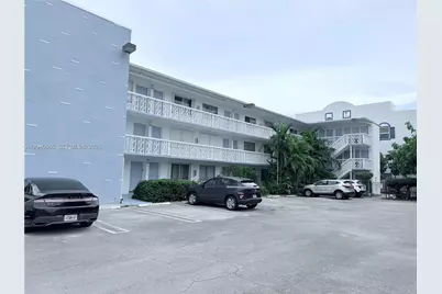 1120 102nd St #2, Bay Harbor Islands, FL 33154 - Photo 1