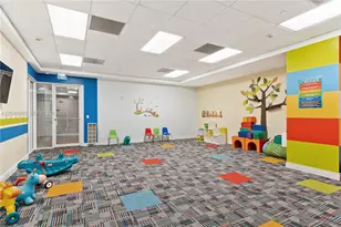 801 Brickell Key Blvd, Miami, FL 33131 - Photo 23