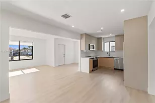 31 W 64th St, Hialeah, FL 33012 - Photo 21