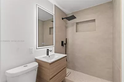 31 W 64th St, Hialeah, FL 33012 - Photo 39