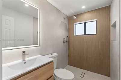 31 W 64th St, Hialeah, FL 33012 - Photo 33
